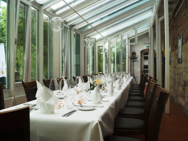 Tafel im Schlossrestaurant Zentgraf Gedeckte Tafel im Schlossrestaurant Zentgraf in Gifhorn