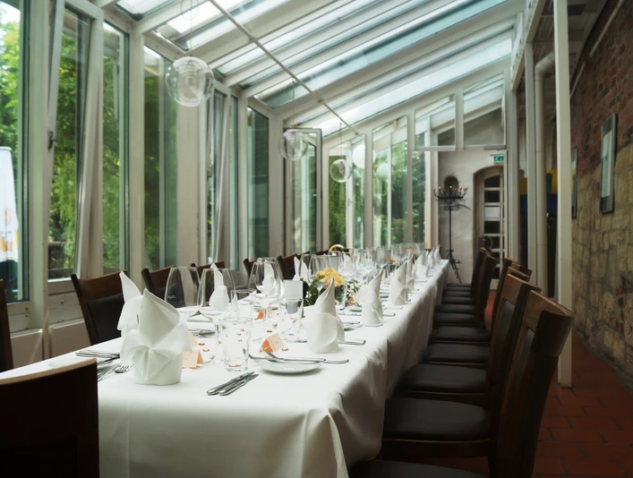 Tafel im Schlossrestaurant Zentgraf Gedeckte Tafel im Schlossrestaurant Zentgraf in Gifhorn