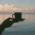 kaffee-oder-tee-am-meer
