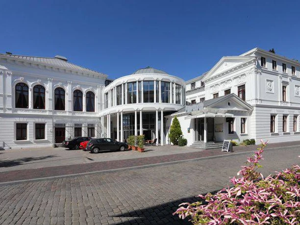 Hotel Am Schloss Aurich Außenansicht Hotel Am Schloss Aurich Außenansicht