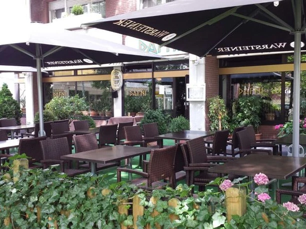 Dafni Aurich Grieche Außen Dafni Aurich Grieche Außen