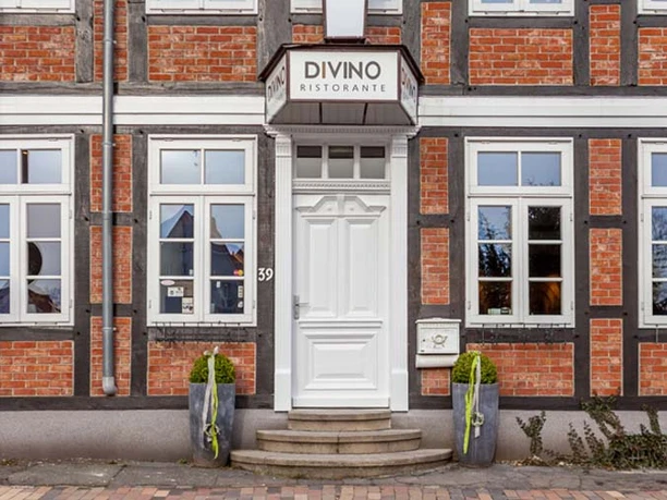 celle_restaurant_divino_eingang