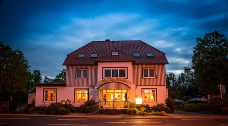 heidebluete-morgengrauen-front