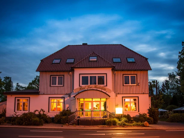 heidebluete-morgengrauen-front