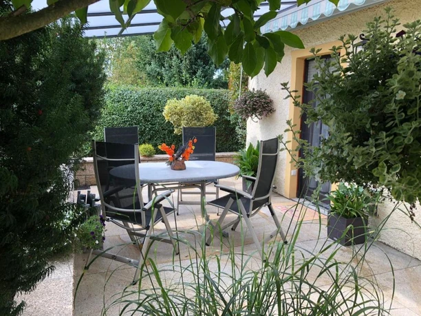 eigene Terrasse