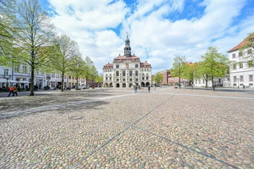 Rathaus Marktplatz_1920x1080.jpg