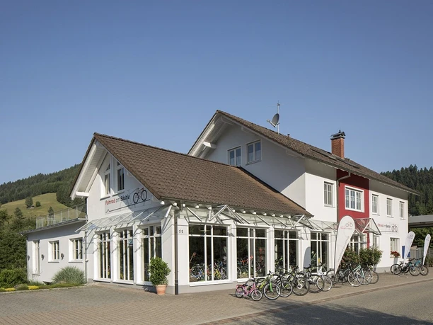 Fahrrad am Bächle_Außenansicht