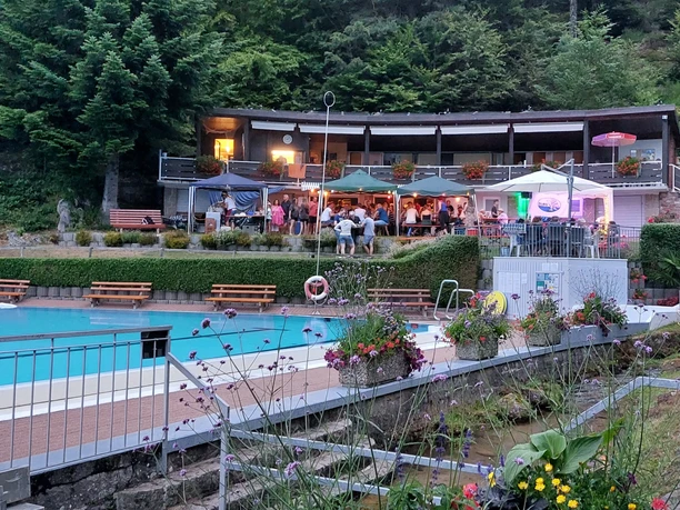 20230715_Fest im Schwimmbad Reichental