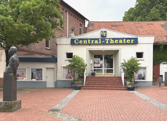 Exterior view - Central Theater Kino Zeven