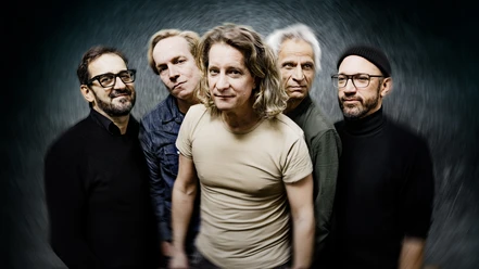 Jens Düppe Quintett 16zu9_3000px breit sRGB.jpg