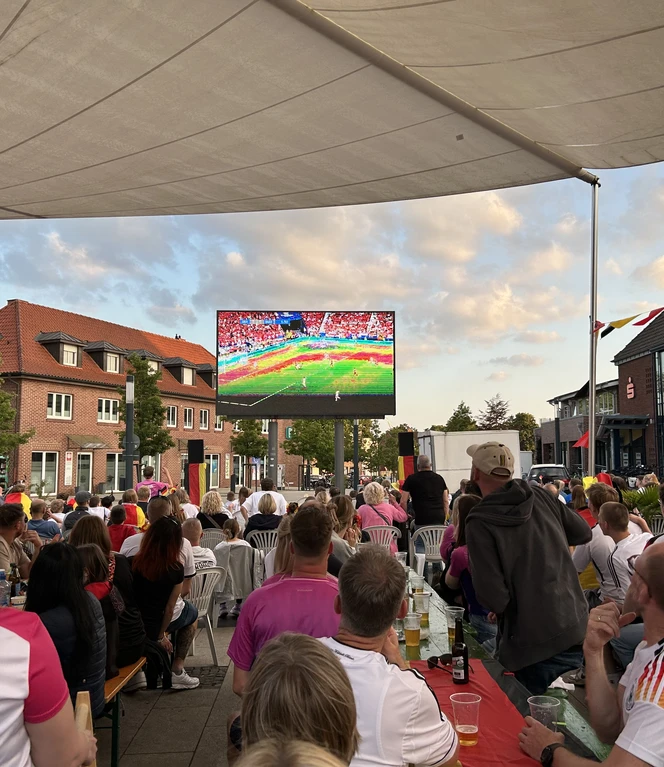 Public Viewing Marktplatz Sögel © Tourist Information Sögel.JPG