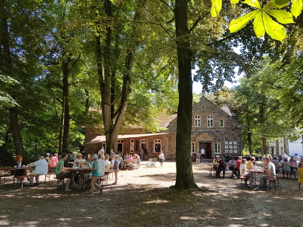 Kaffeegarten Piesberger.jpg