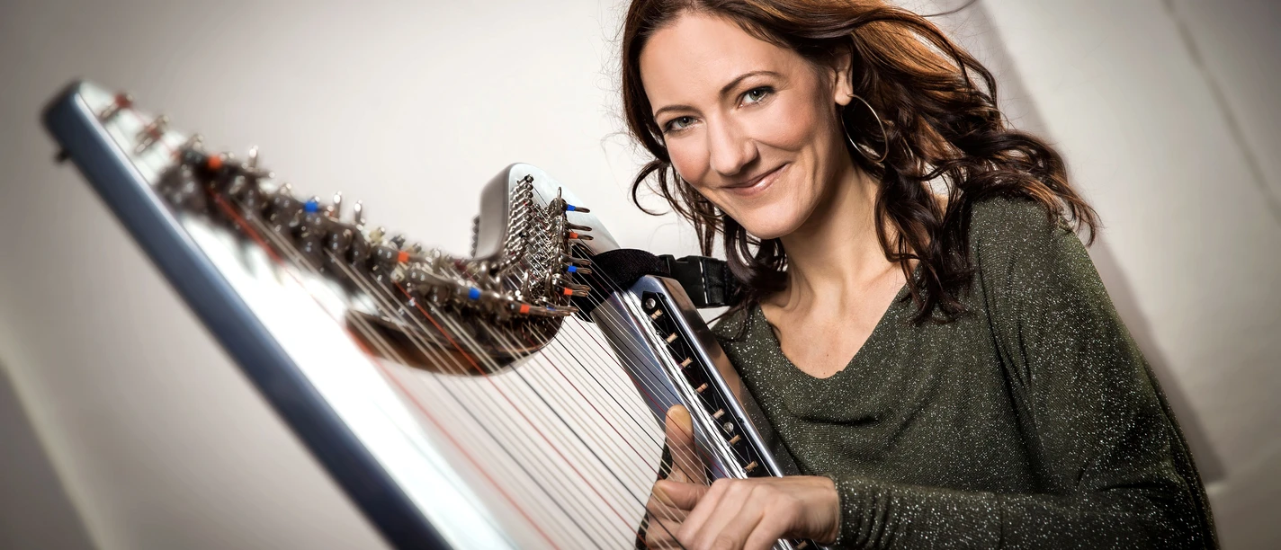 07-19Harfe2 Nicole Müller.jpg