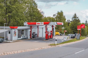 Tankstelle 2.jpg