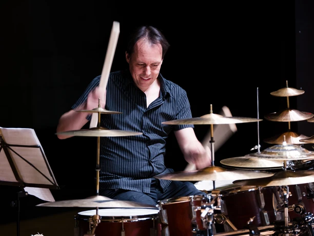 Markus Lauterburg/ klangcombi (Ingo Hoehn) Markus Lauterburg/ klangcombi (Ingo Hoehn)