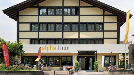 hotel-alpha-thun-gebaeude-aussen