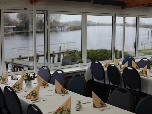 zum-alten-faehrhaus-restaurant-eider-innen2