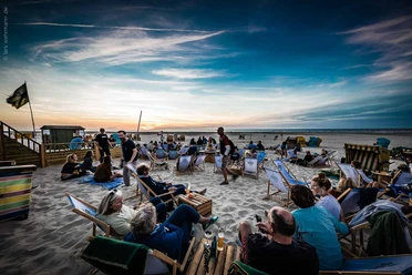 strandbar-juist-abend Steimers Strandbar Juist