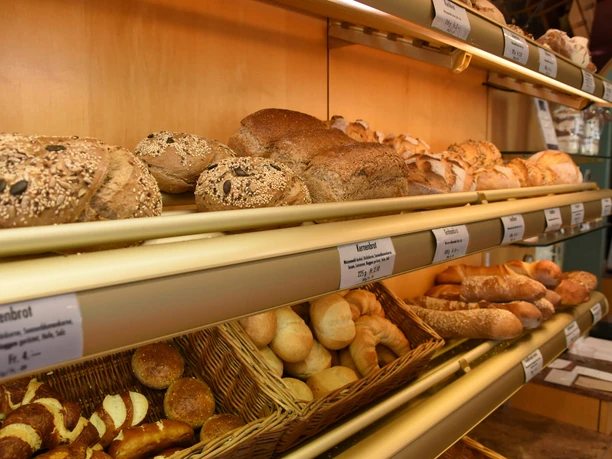 baeckerei-konditorei-mohel-brote