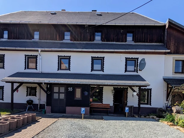 Hausansicht Casa Benji Pirna