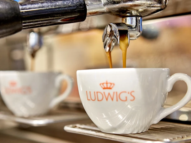 Ludwig's Kaffee aus der Maschine