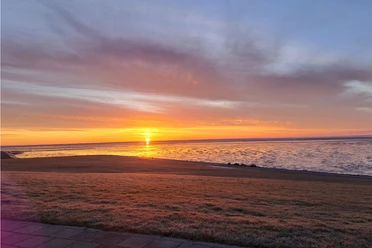 Gehmeditation mit Annett Wagner Ein Sonnenaufgang über dem Meer