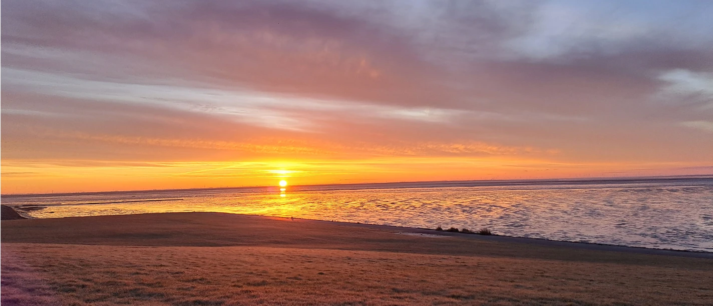 Gehmeditation mit Annett Wagner Ein Sonnenaufgang über dem Meer