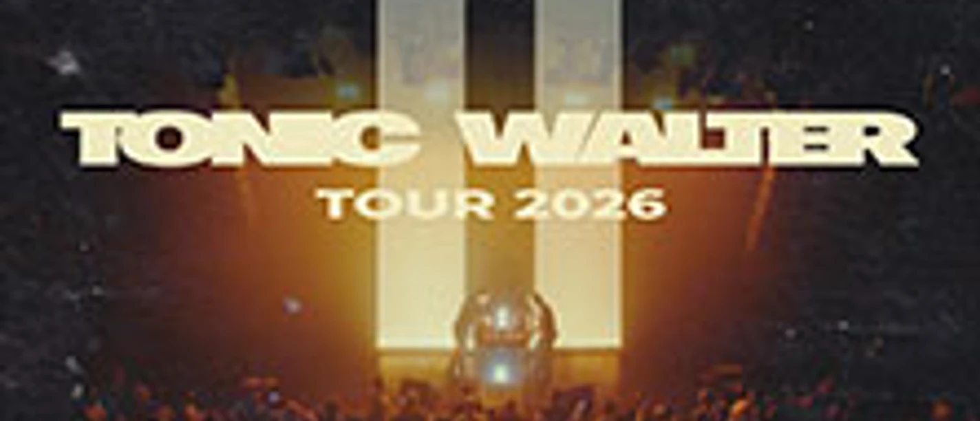 Konzertmotiv mit beleuchteter Bühne, großer Menschenmenge und Schriftzug Tonic Walter Tour 2026