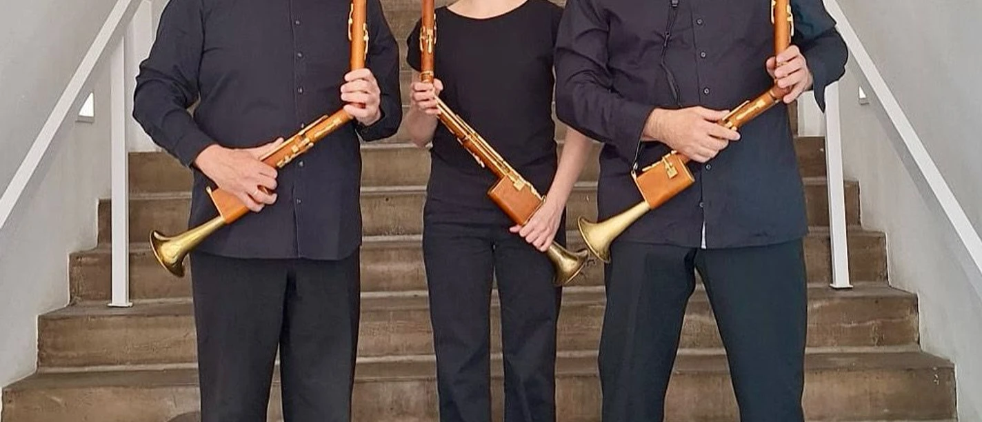 trio bassetto 1.jpg