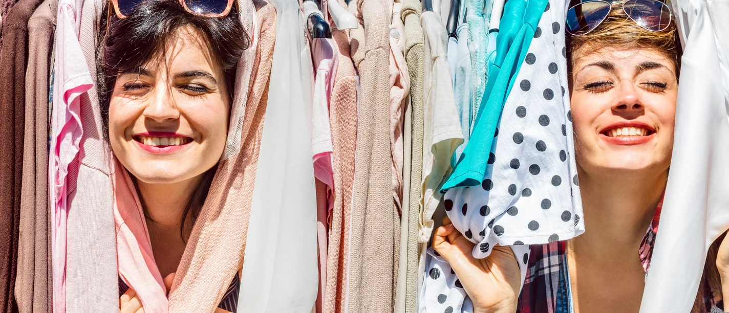 Frauen_Kleidung_Flohmarkt.png