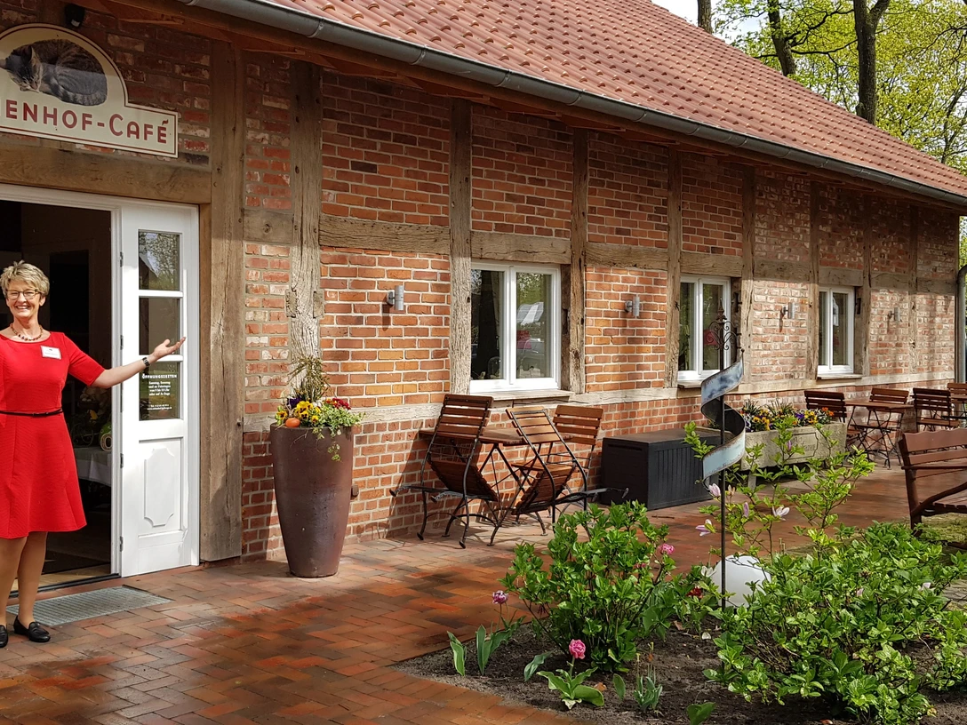 Eingangsbereich des Café Eichenhof Eingangsbereich des Café EichenhofEntrance area of the Café EichenhofIndgangsområdet til Café EichenhofIngangsgedeelte van Café Eichenhof