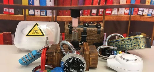selected_csm_cropmiddle_Escape_Room-Material_0c3f82de9f.jpg
