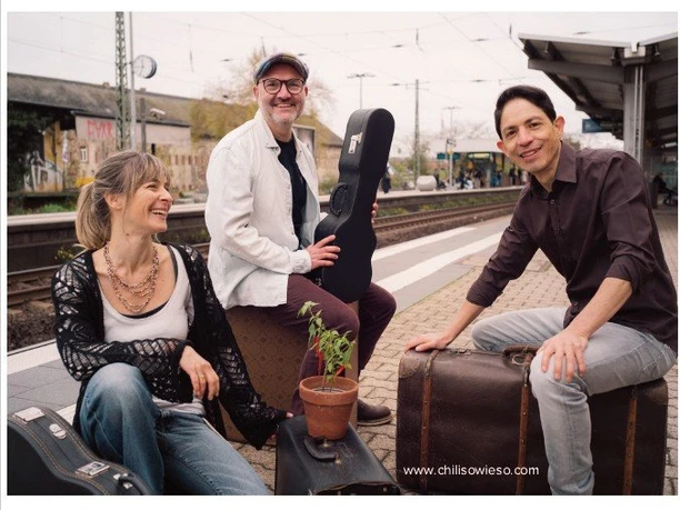 Chili Sowieso - Musik zwischen Welten