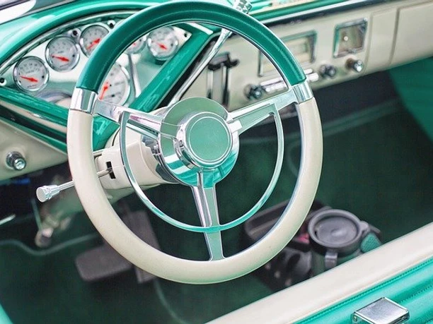 jillwellington-vintage-car-852239_640