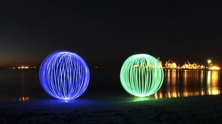 Light Painting__Copyright_Chris_Bartle_Flickr.jpg