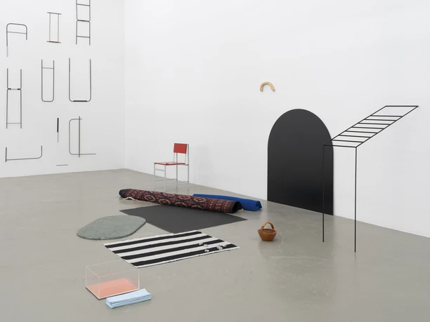 © Julia Miorin „When you told me to go I decided you stay“, Installationsansicht, 2023. Foto: Jana Isabella Luck