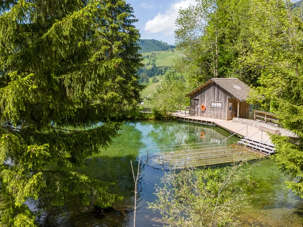 Kneippanlage_Schwanderweiher_Flühli_marcorama - Marco de Groot.jpg
