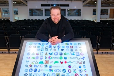 Stefan Mey | Vortrag im HNF