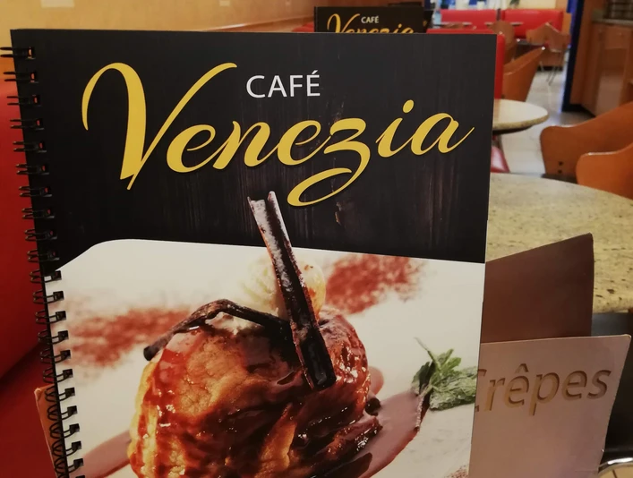 Eiskarte im Eiscafé Venezia Eiskarte im Eiscafé Venezia