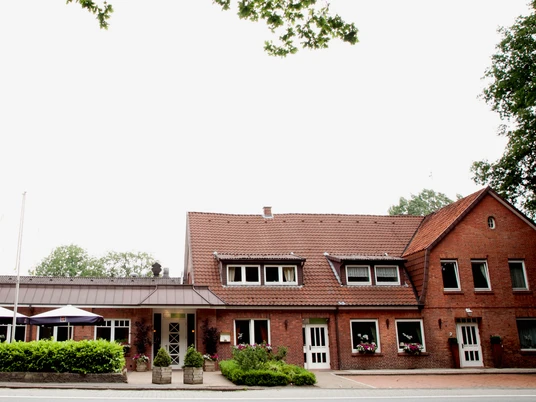 Gasthof "Zur Linde" in Brauel Gasthof "Zur Linde" in Brauel