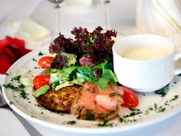 Gasthaus "Zur Linde" in Brauel bei Zeven Gasthaus "Zur Linde" in Brauel bei Zeven