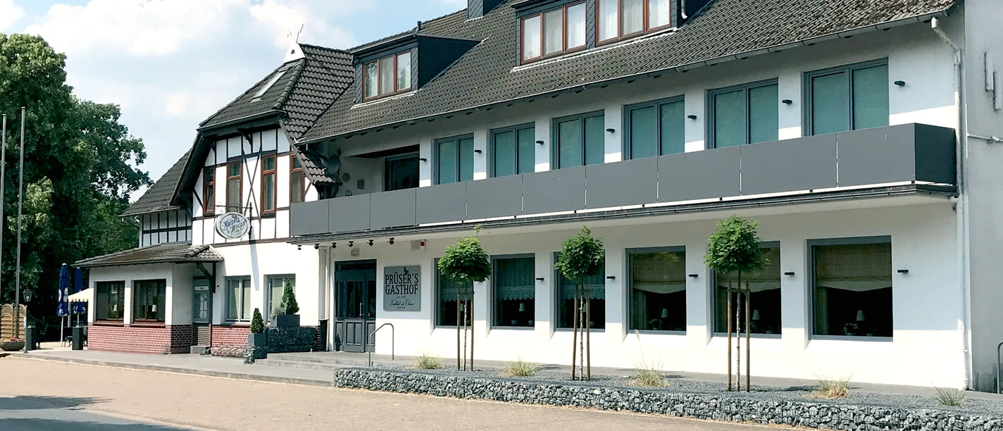 Außenansicht von Prüser's Gasthof in Hellwege Exterior view of Prüser's Gasthof in Hellwege