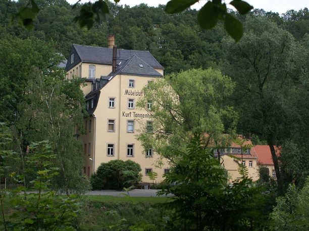 schauweberei-braunsdorf-aussenansicht-dsc-c-heiko-lorenz.jpg