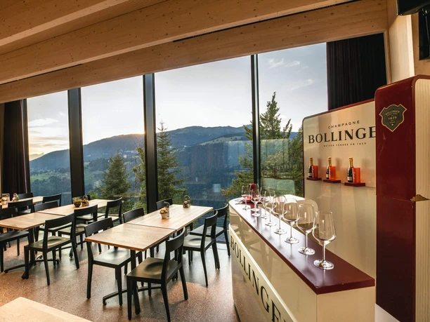 restaurant-harder-kulm-champagner