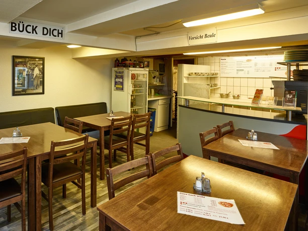 Pizzeria Tomato: dining room