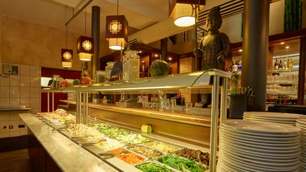Wok In: Großes mongolisches Buffet Wok In: Großes mongolisches Buffet