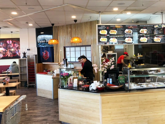 Sumi Sushi Sumi Sushi