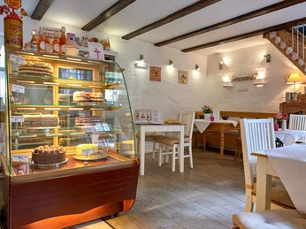 Cafe Zuckerstube Wittmar Theke innen