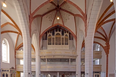 Blick auf die Kreutzbach-Orgel in der Stadtkirche St. Laurentius Pegau
