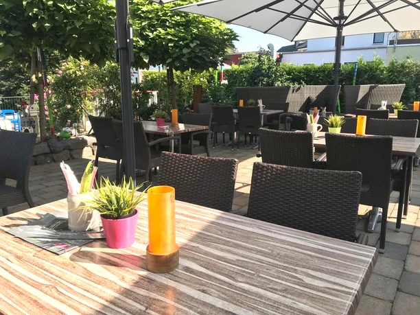 Fromme`s Restaurant Biergarten